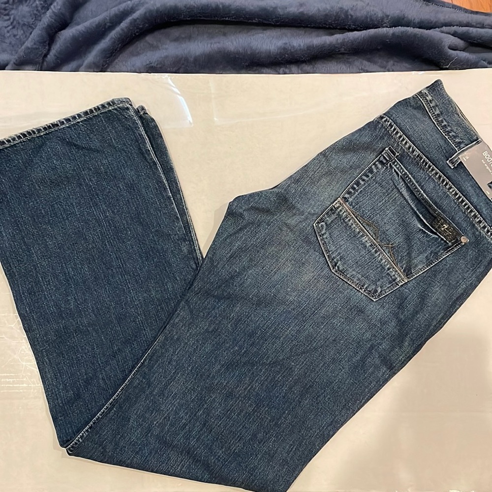 7 For All Mankind bootcut jeans size 38 NWT